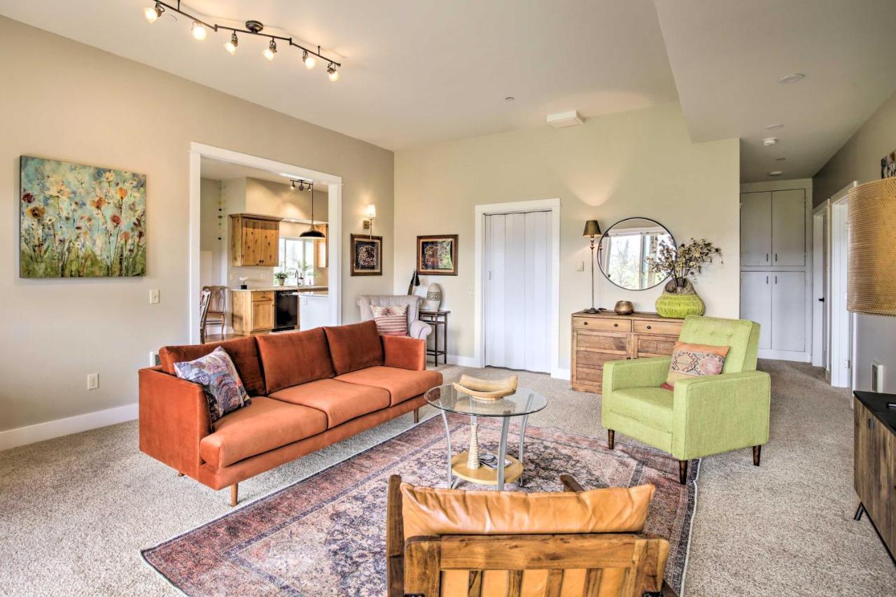 Lovely Canyon View Apartment With Patio And Yard ซิลเวอร์ตัน ภายนอก รูปภาพ
