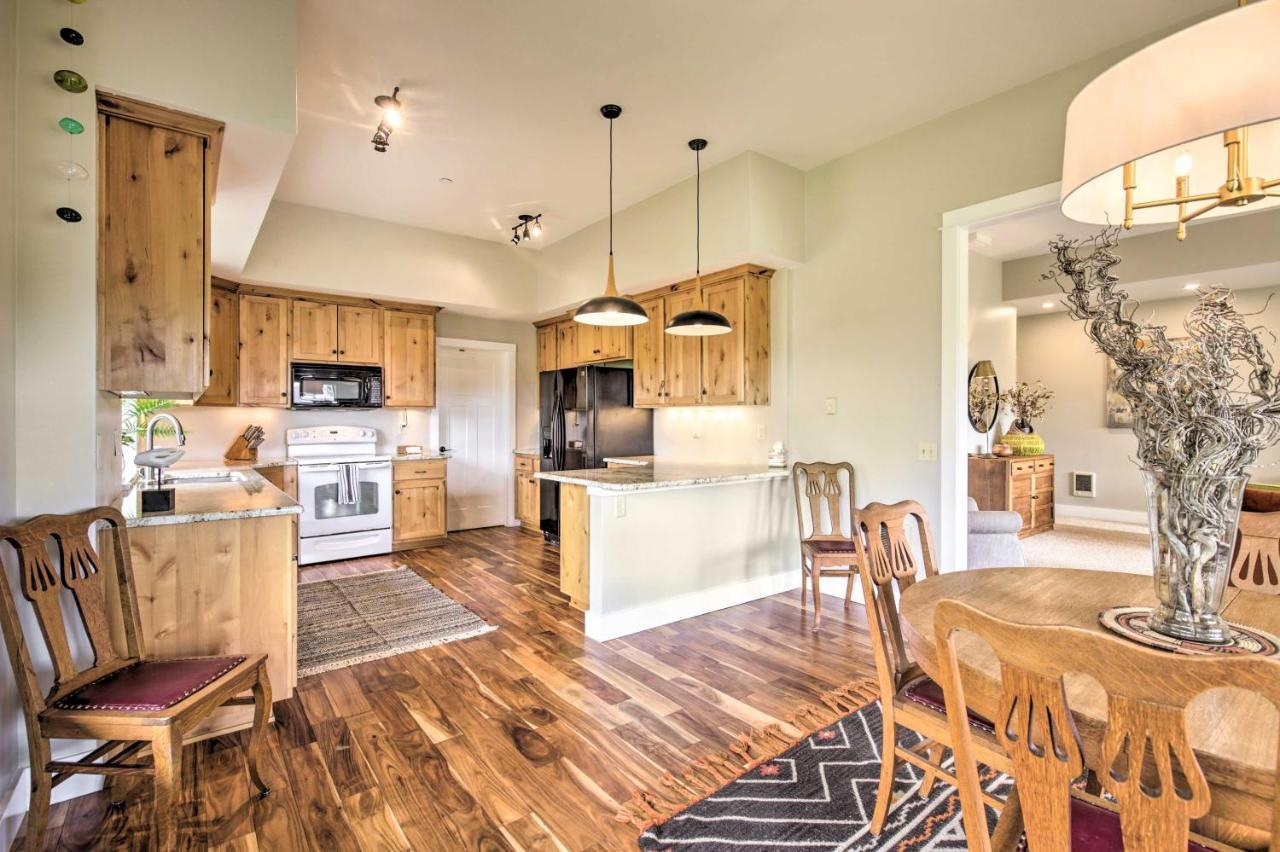 Lovely Canyon View Apartment With Patio And Yard ซิลเวอร์ตัน ภายนอก รูปภาพ